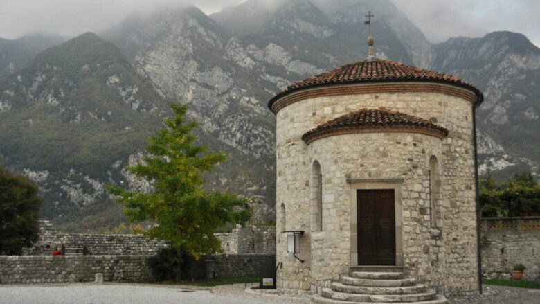 Alla scoperta di Venzone, un piccolo borgo del Friuli Venezia Giulia davvero caratteristico