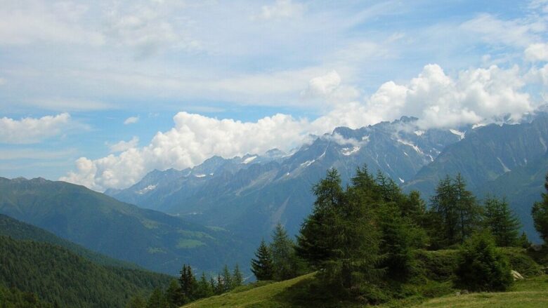 Nel cuore della Val Camonica, si trova uno dei Borghi più belli della Lombardia