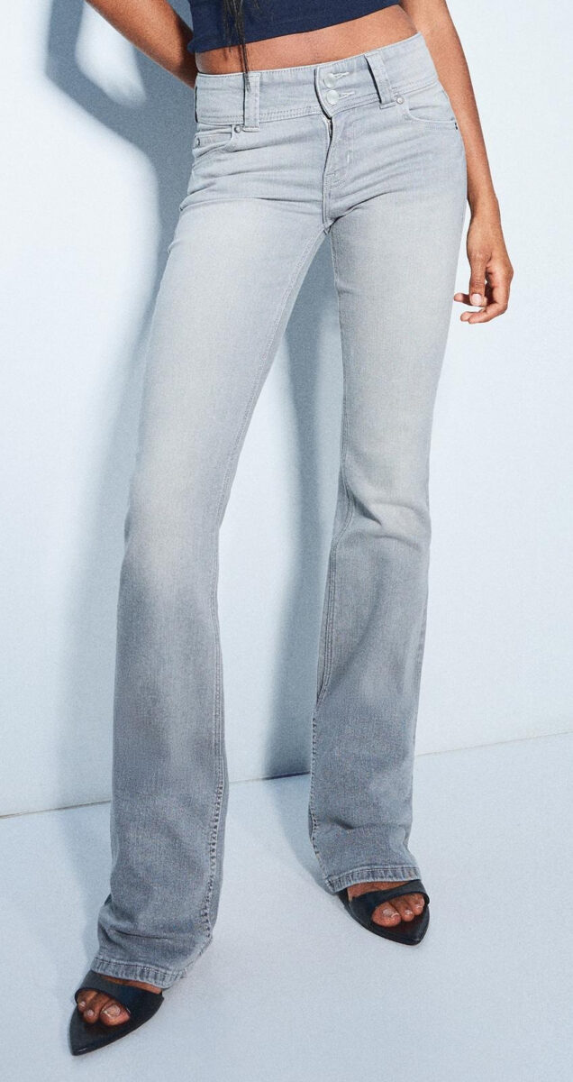 Il ritorno dei jeans a vita bassa: 5 modelli che dettano tendenza ora Il ritorno dei jeans a vita bassa: 5 modelli che dettano tendenza ora
