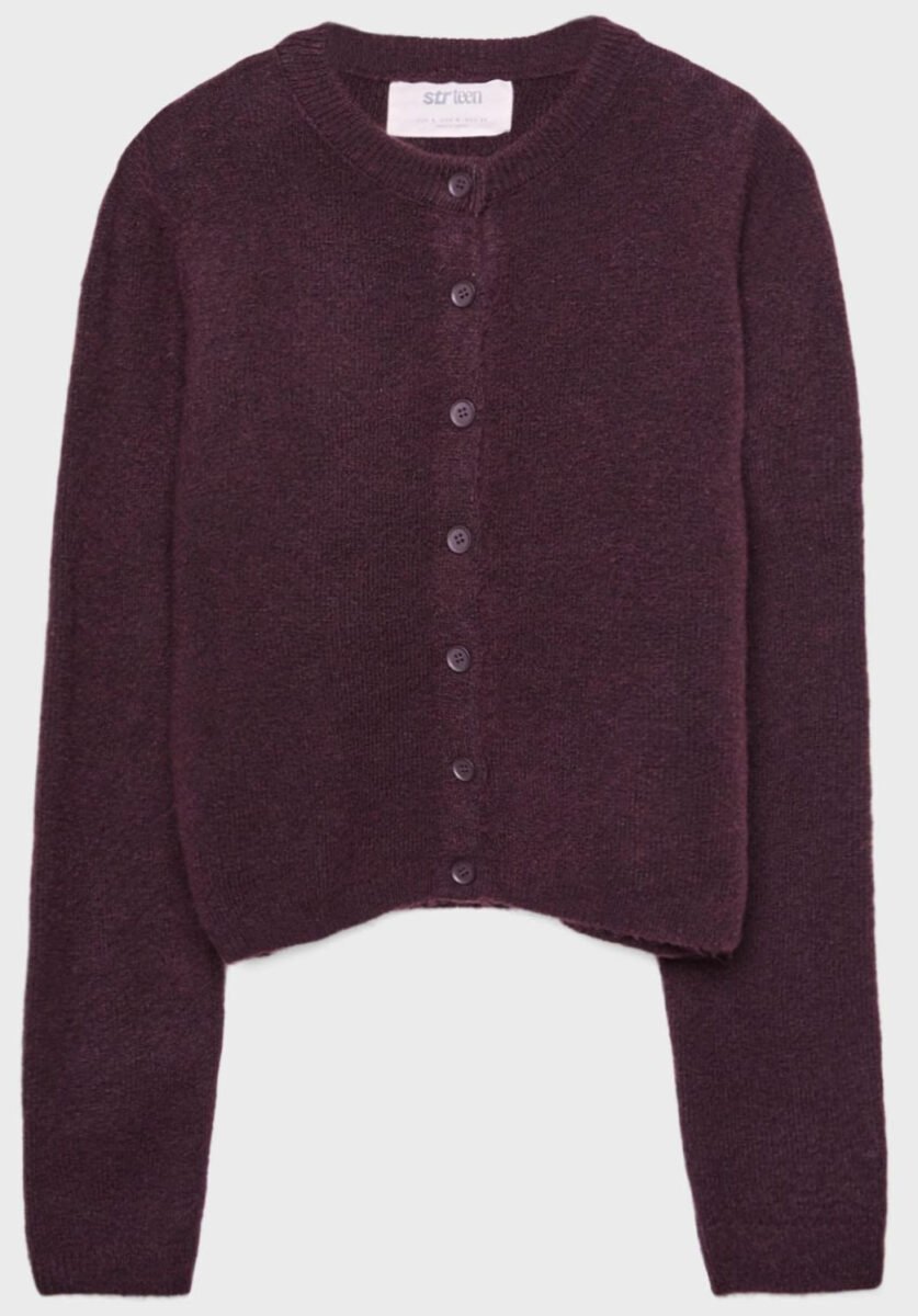 Scommettiamo che questi cardigan aderenti vi faranno perdere la testa? Scommettiamo che questi cardigan aderenti vi faranno perdere la testa?