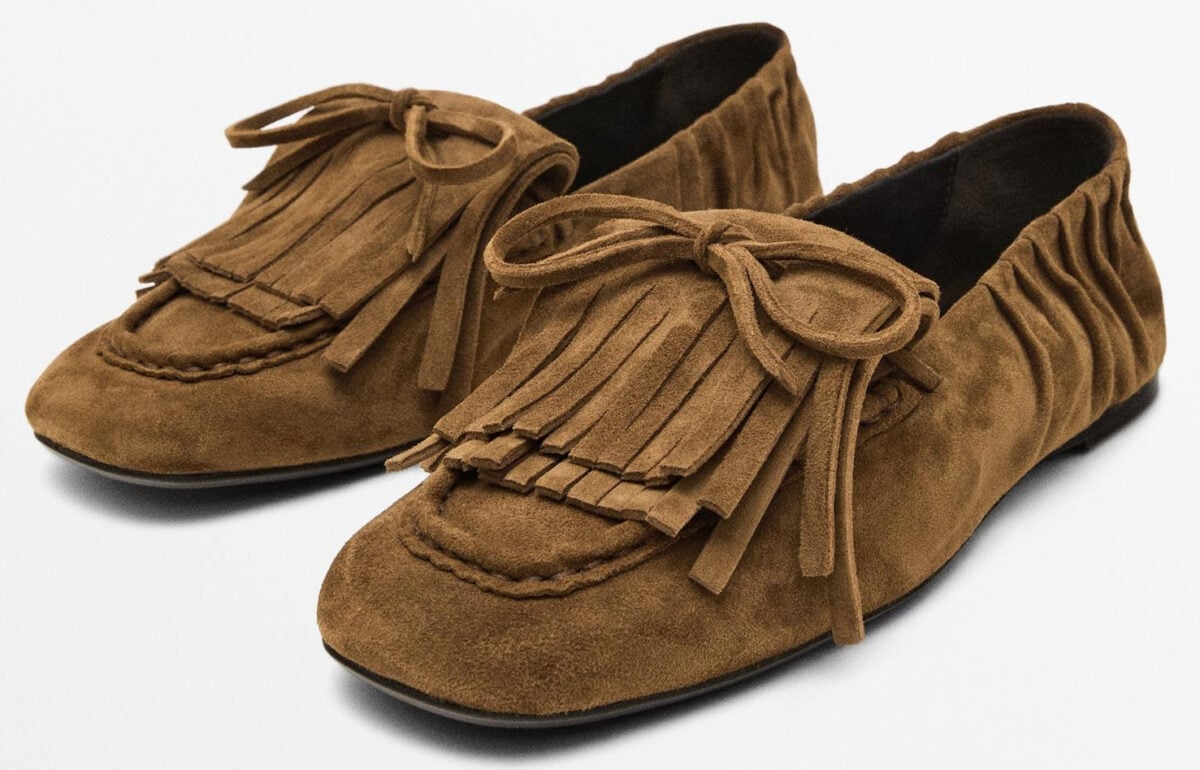 Le frange sono il dettaglio glam che impreziosisce le scarpe autunnali