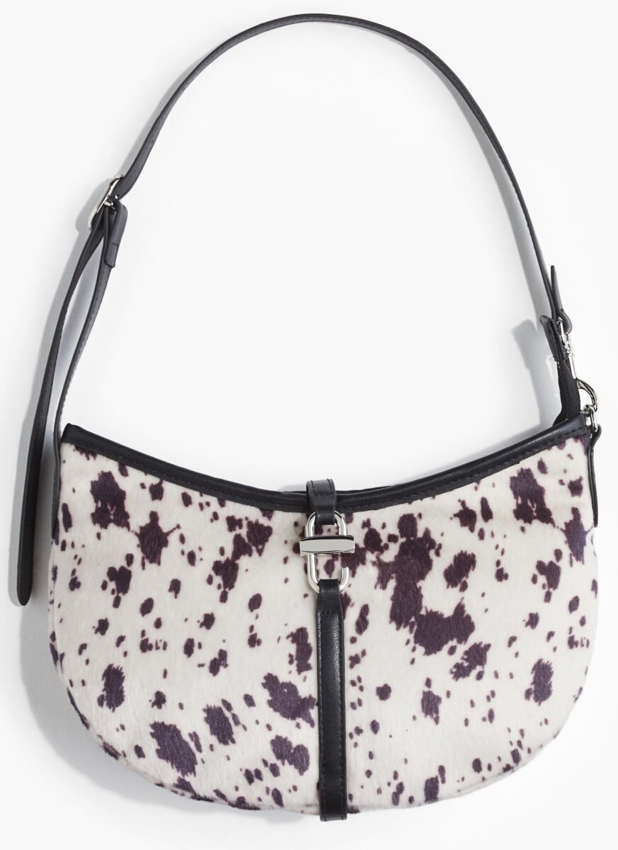 I capi e gli accessori cow print per dei look autunnali davvero pazzeschi!