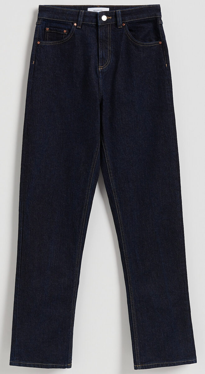 Sono di questo colore i jeans più gettonati dell’Autunno 2025 Sono di questo colore i jeans più gettonati dell’Autunno 2025