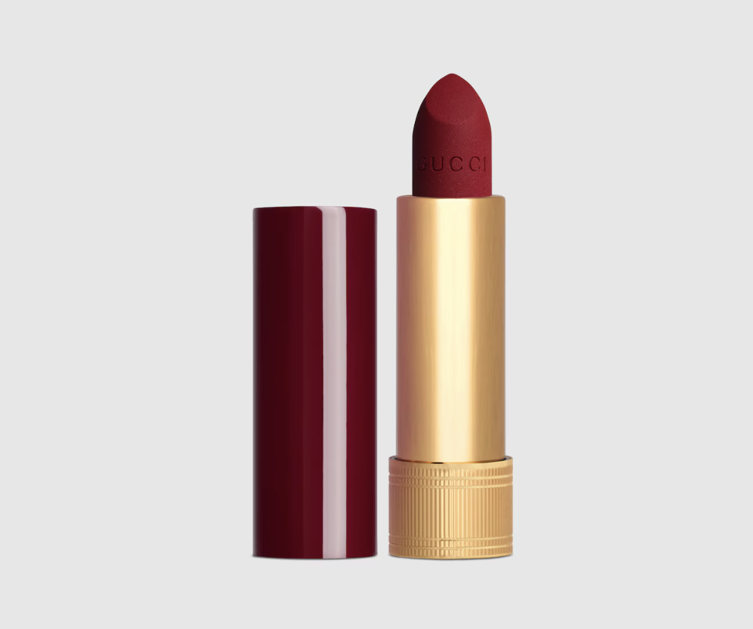 Red Wine Make-Up: Il trucco color vino che spopola questo autunno Red Wine Make-Up: Il trucco color vino che spopola questo autunno