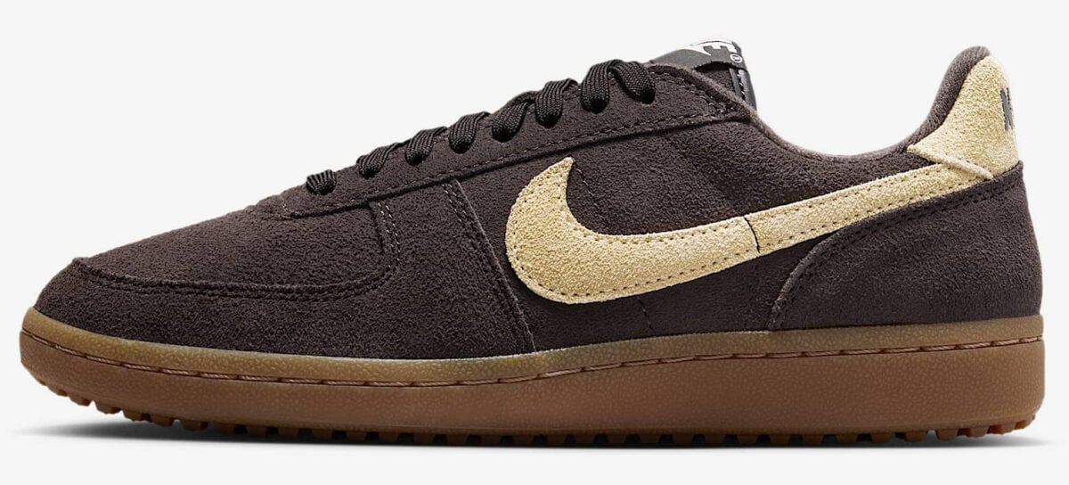 Le sneakers marroni si confermano il trend sporty glam anche di questo Autunno Le sneakers marroni si confermano il trend sporty glam anche di questo Autunno