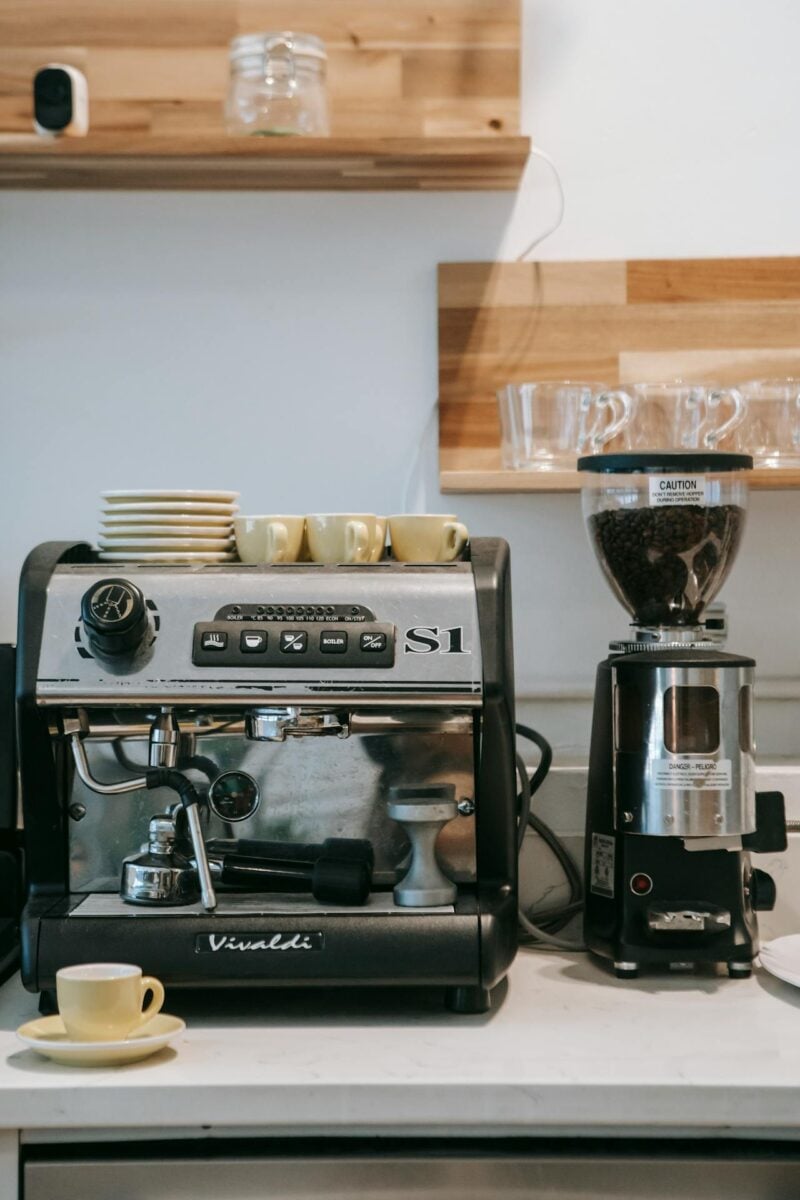 La colazione perfetta: 3 idee per allestire un angolo caffè caldo e invitante