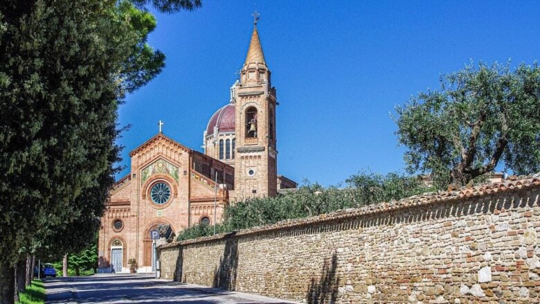 Alla scoperta di questo Borgo delle Marche che ha origini antichissime