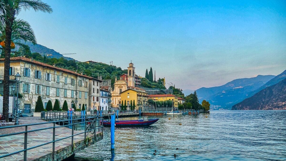 Questo borgo lombardo sul lago d’Iseo è la meta perfetta per un weekend di relax Questo borgo lombardo sul lago d’Iseo è la meta perfetta per un weekend di relax