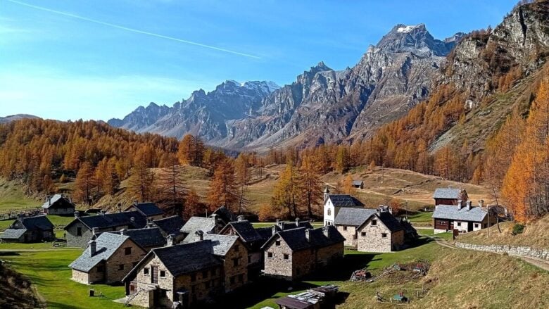 Questo borgo piemontese vanta una bellezza unica e misteriosa