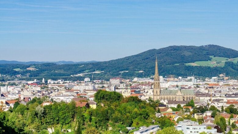 Benvenuti a Linz: la città sul Danubio da scoprire subito!