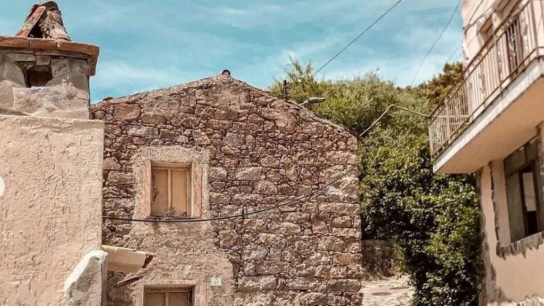 Nel cuore della Barbagia Sarda c’è un Borgo avvolto nel mistero che merita di essere visitato