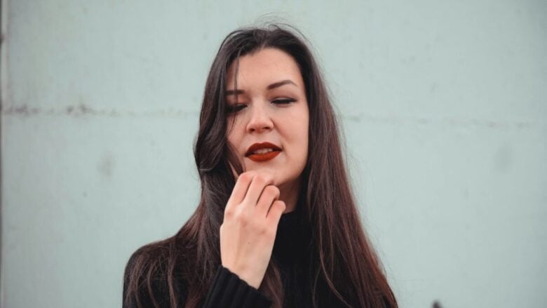 Red Wine Make-Up: Il trucco color vino che spopola questo autunno
