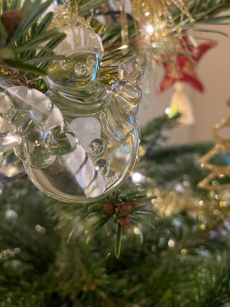 Gonna Albero Di Natale In Pelliccia Grigia - Diametro 100 Cm - Copribase Contemporaneo Con Scritta Merry Christmas