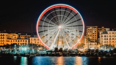 Vacanze di Natale: 5 mete Europee low cost da segnare subito in agenda