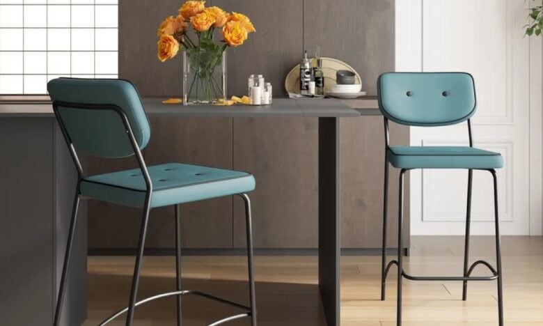 Rinnova la tua cucina con stile: gli sgabelli Deghi ora fino al 70% di sconto