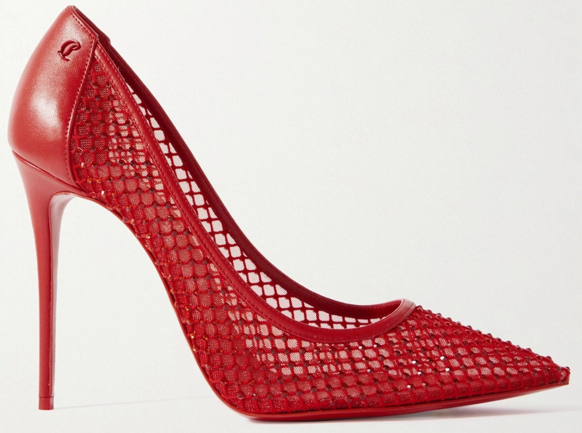 Le décolleté rosse più chic da sfoggiare ai party di Natale