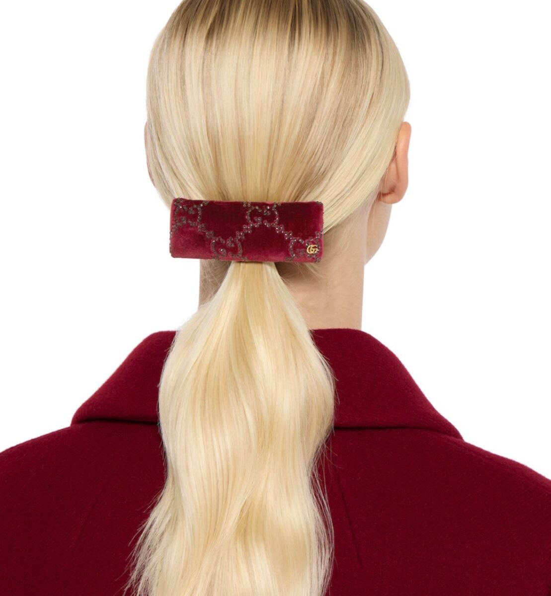 Date una scossa ai look natalizi sfoggiando questi accessori per capelli davvero irresistibili! Date una scossa ai look natalizi sfoggiando questi accessori per capelli davvero irresistibili!