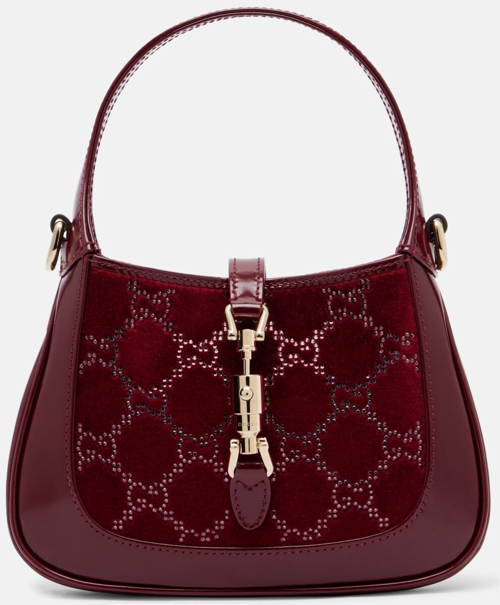 Da Miu Miu a Max Mara, ecco le borse deluxe in velluto più chic delle Feste Da Miu Miu a Max Mara, ecco le borse deluxe in velluto più chic delle Feste