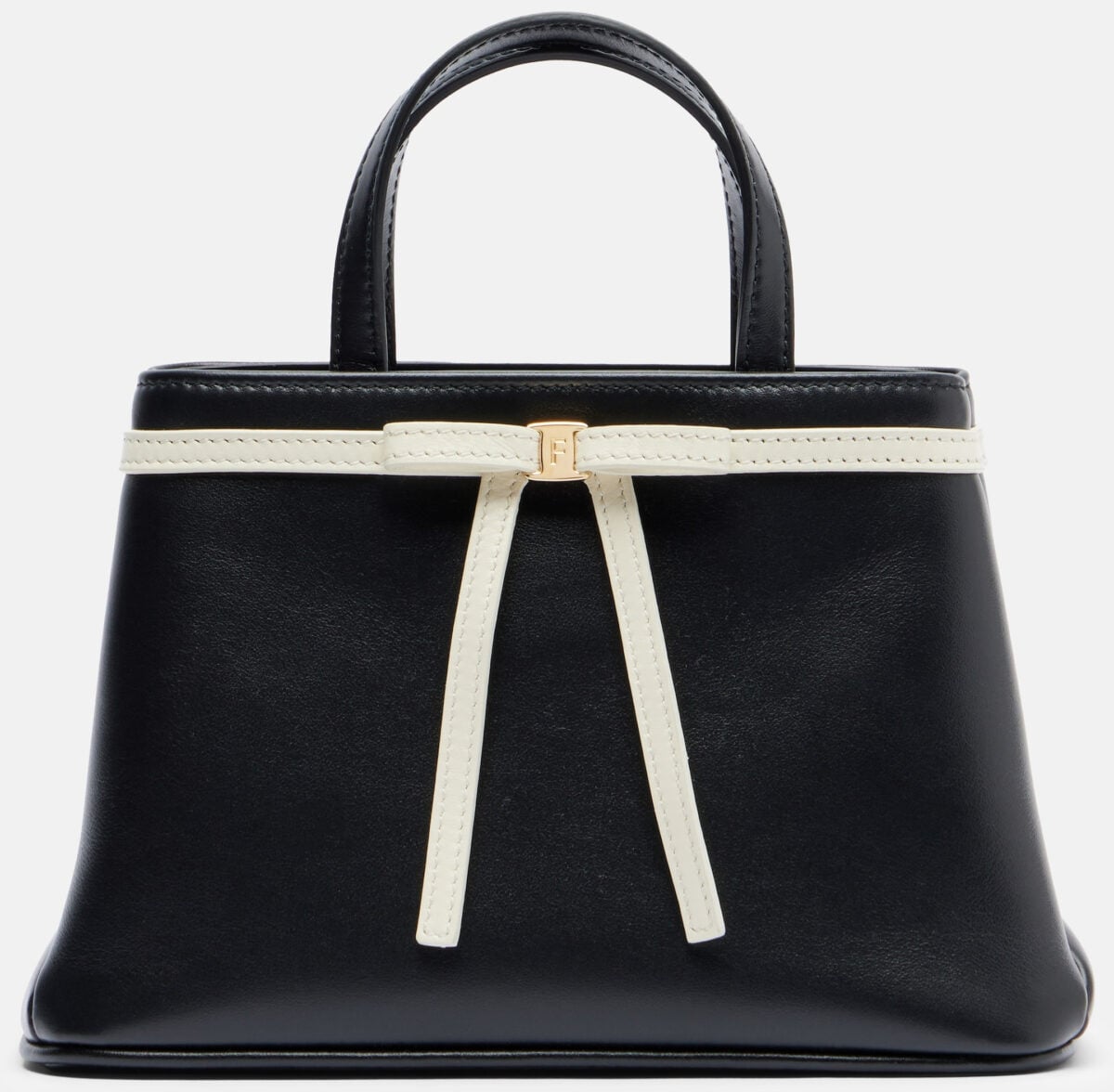 5 Borse mini e alla moda da sfoggiare ai party di Natale 5 Borse mini e alla moda da sfoggiare ai party di Natale