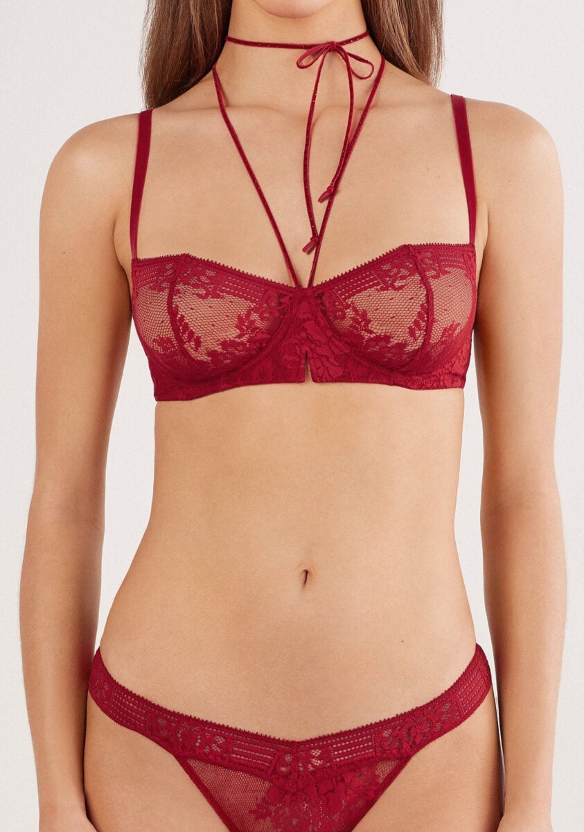 Da Victoria’s Secret a Intimissimi: i migliori negozi di lingerie dove trovare il regalo di Natale perfetto Da Victoria’s Secret a Intimissimi: i migliori negozi di lingerie dove trovare il regalo di Natale perfetto