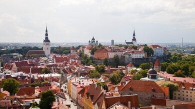 Natale 2025 a Tallinn, tra mura storiche e fascino nordico