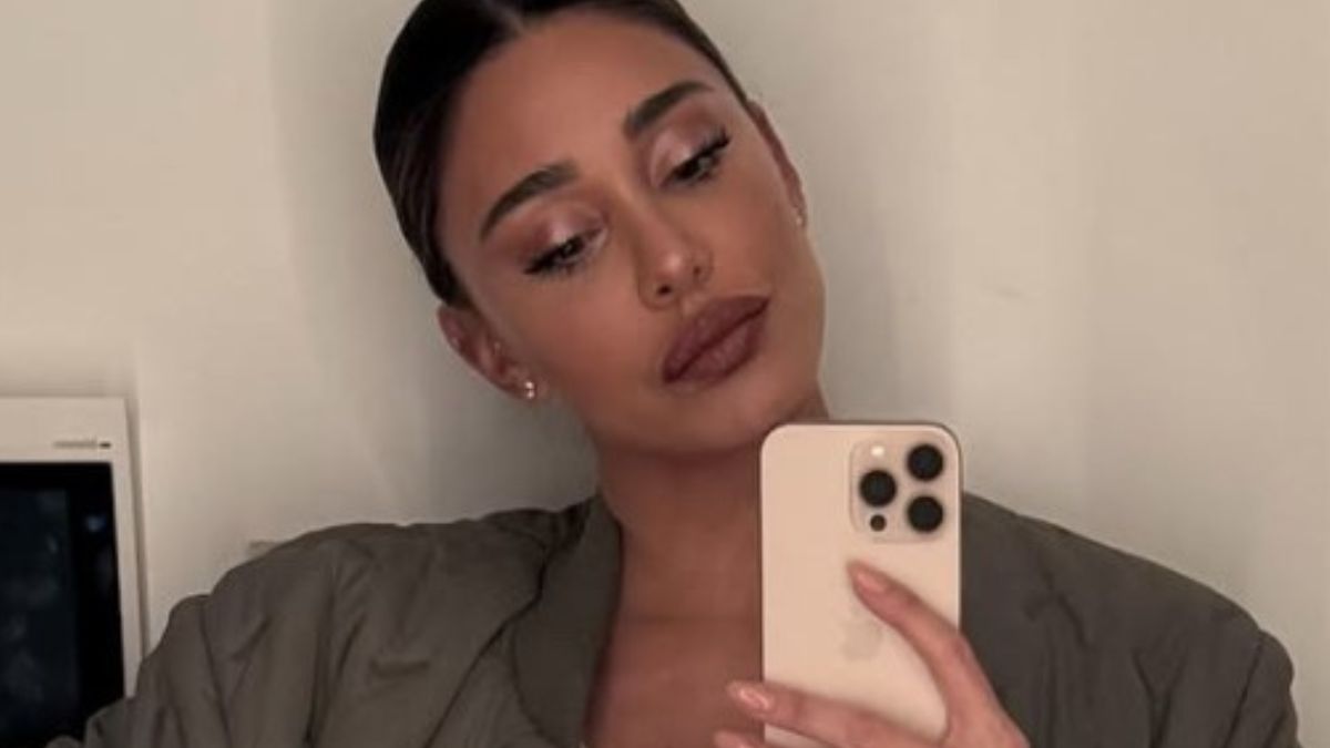 Belen Rodriguez lancia la borsa Hinnominate x Rebeya in edizione limitata per Natale: cosa è contenuto all’interno!