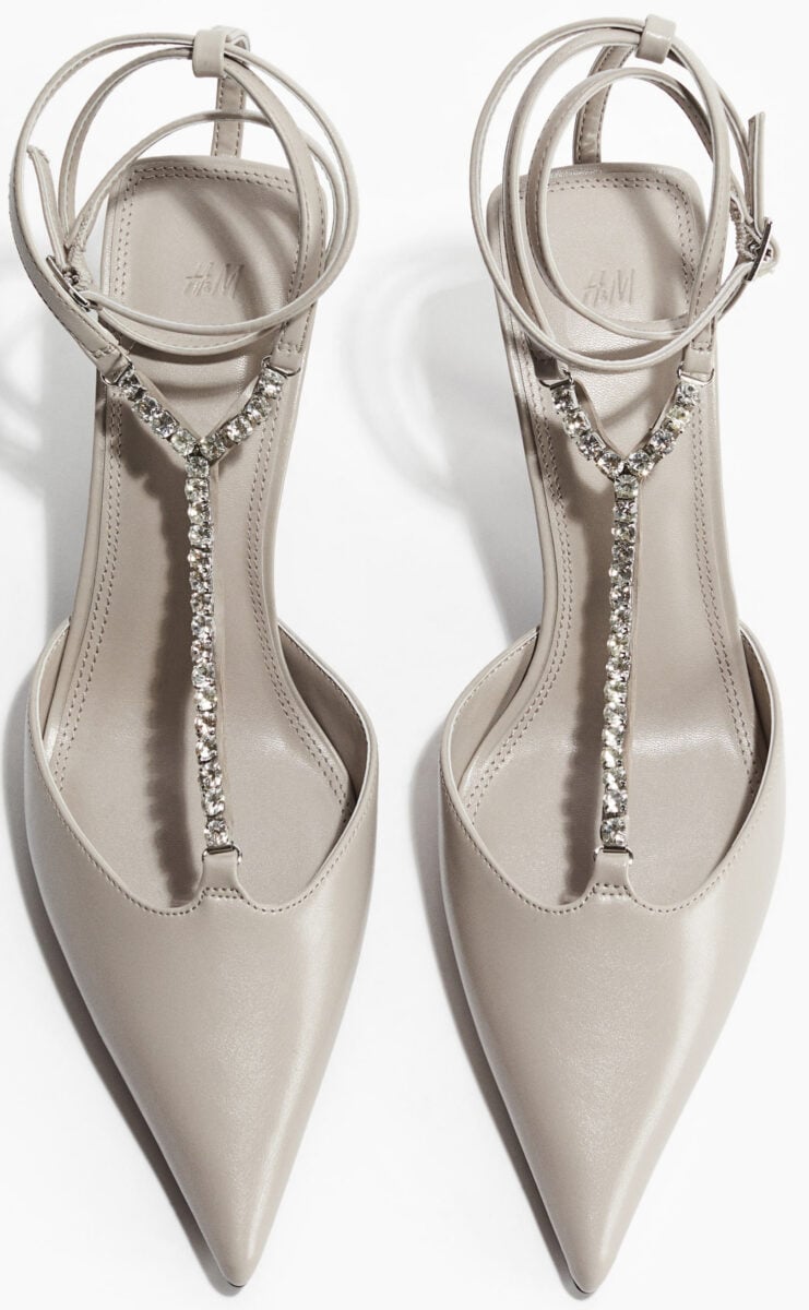 H&M lancia le scarpe più glam per Capodanno: pronte a brillare?