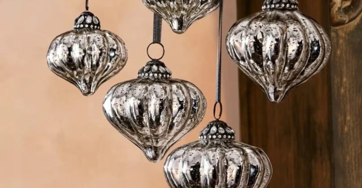 Il Natale firmato Loberon: decorazioni eleganti per una casa raffinata e accogliente