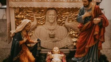 In questo Borgo ligure il Natale si accende con oltre 180 presepi!