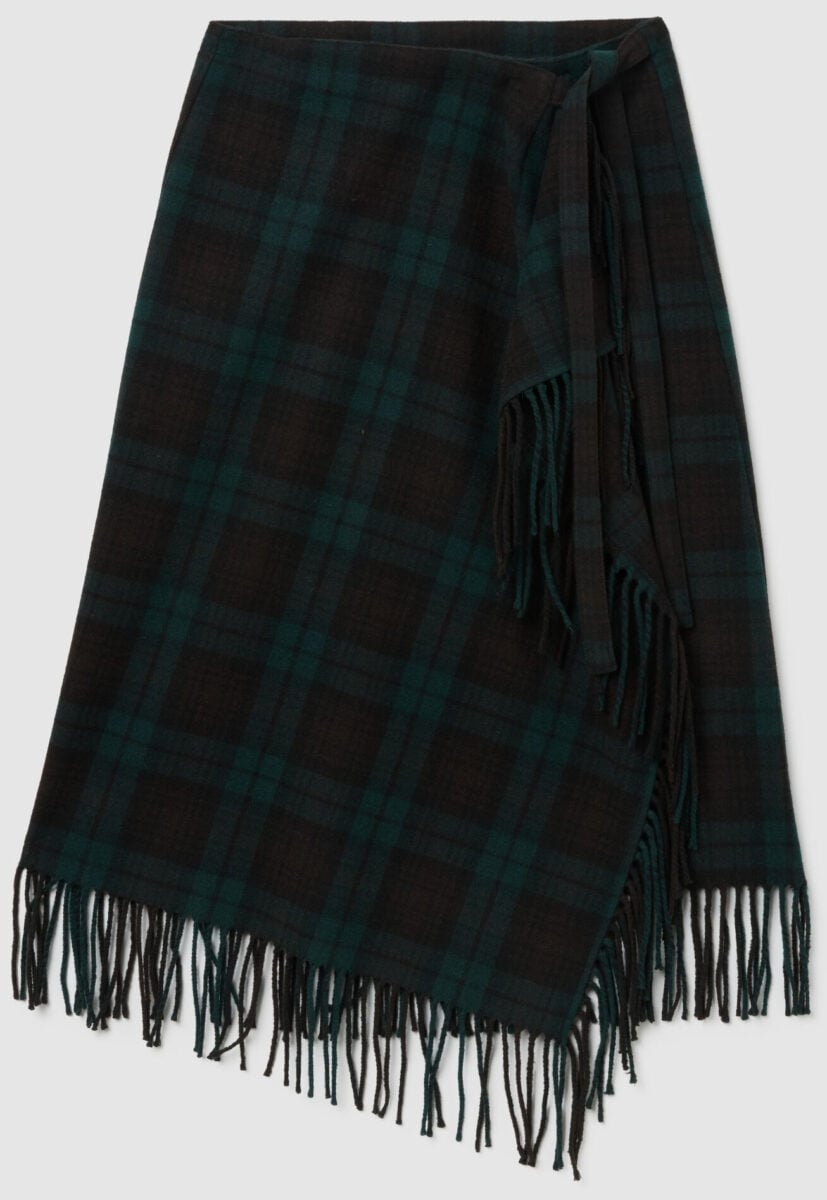 È questo il capo boho chic più bello dell’Inverno 2026. Glamour puro!