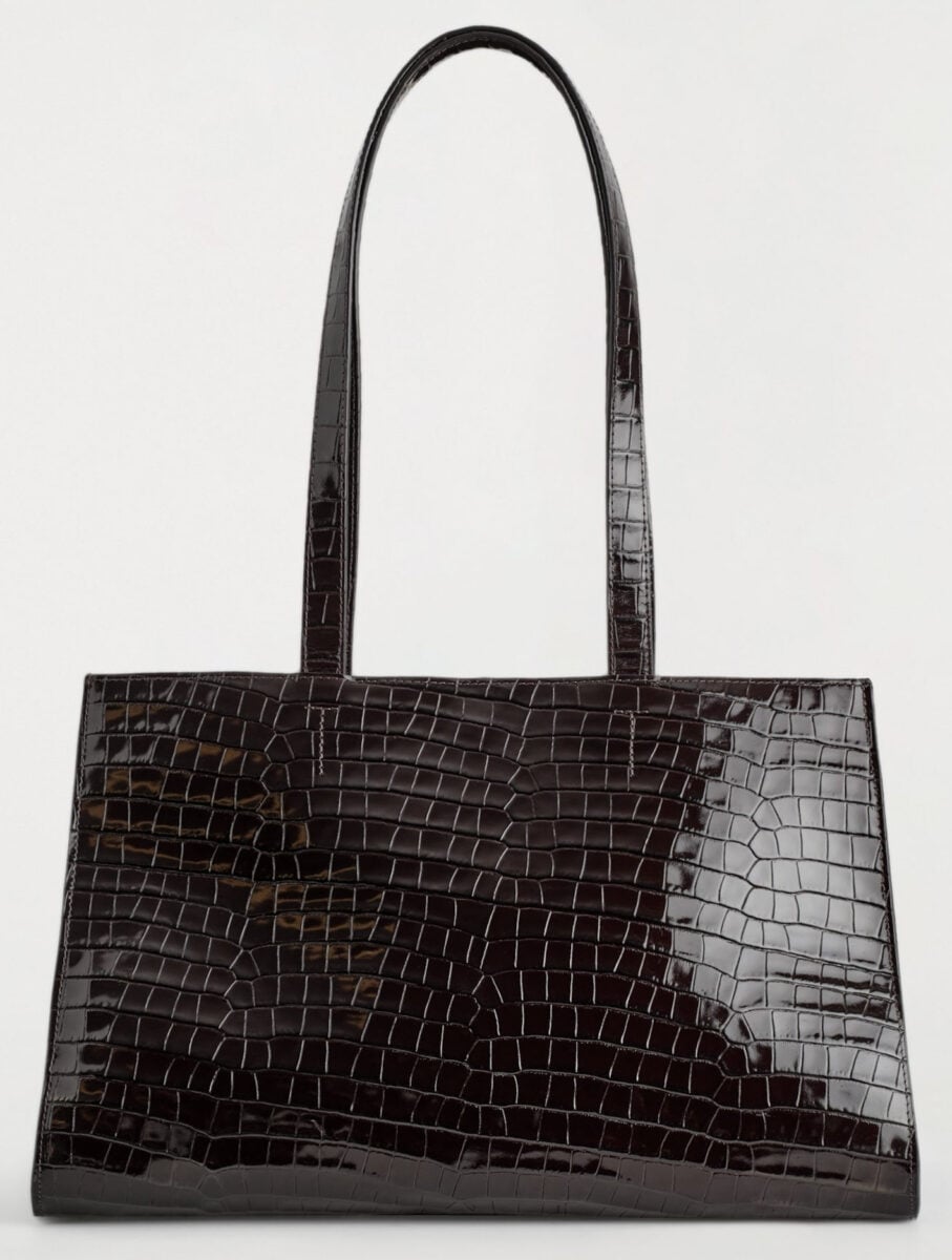 6 capi e accessori firmati COS da acquistare con i Saldi invernali 2026