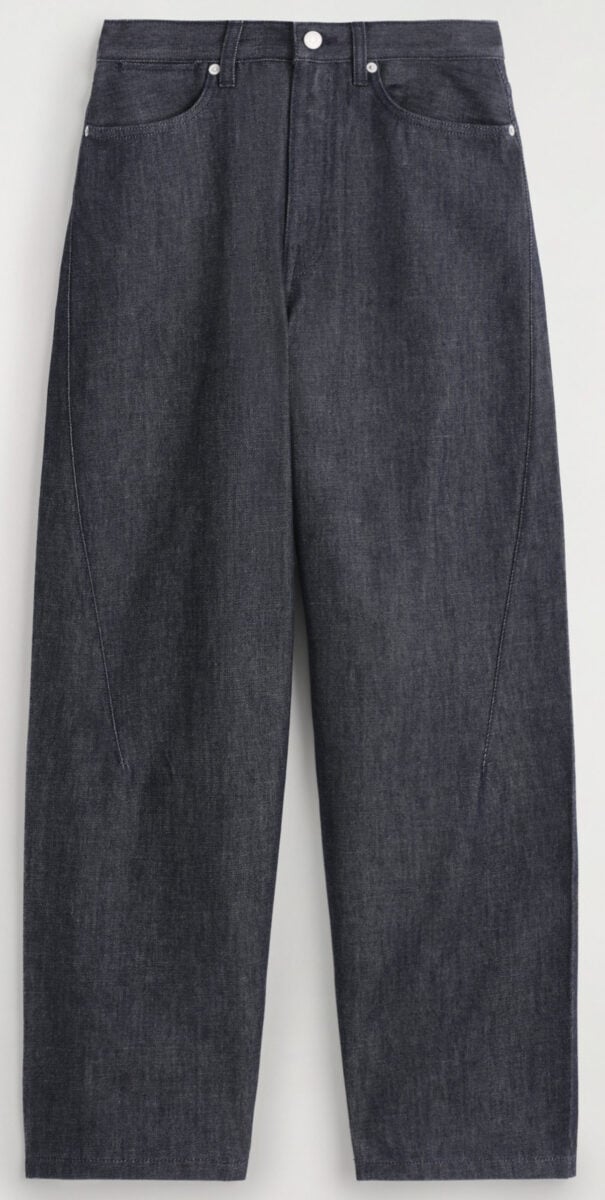 6 capi e accessori firmati COS da acquistare con i Saldi invernali 2026