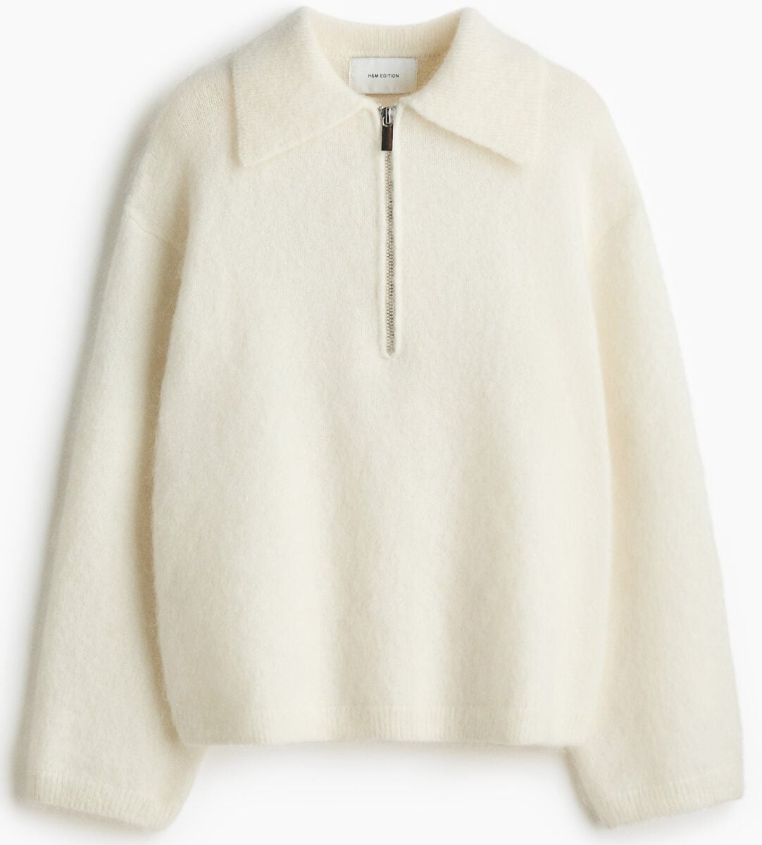 Il maglione con zip, casual ma chic, è il nuovo protagonista di stagione Il maglione con zip, casual ma chic, è il nuovo protagonista di stagione