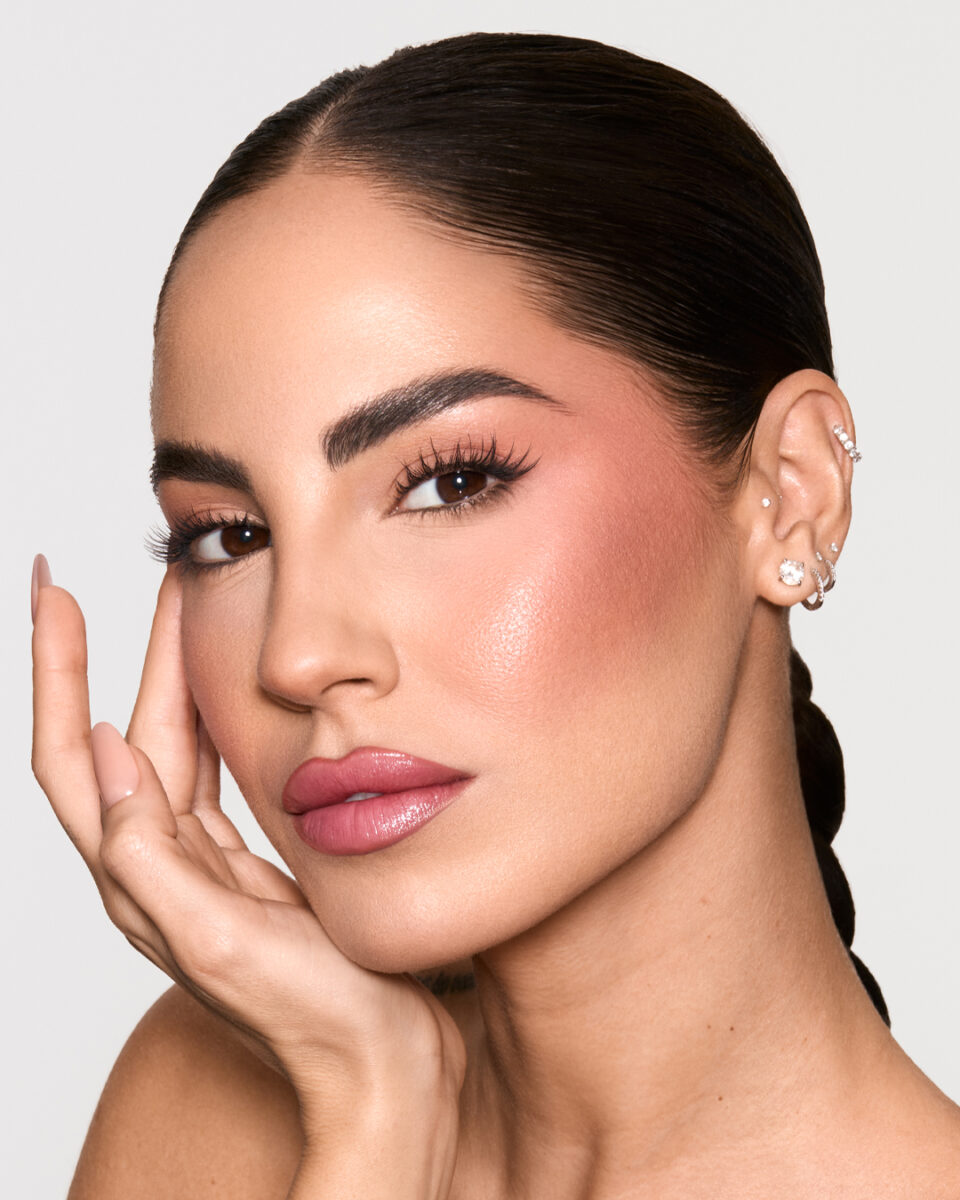 Il Glow Stick di Giulia De Lellis illumina la pelle come mai prima d’ora!