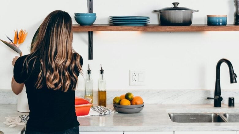 Decluttering casa: strategie pratiche per iniziare il 2026 con più ordine