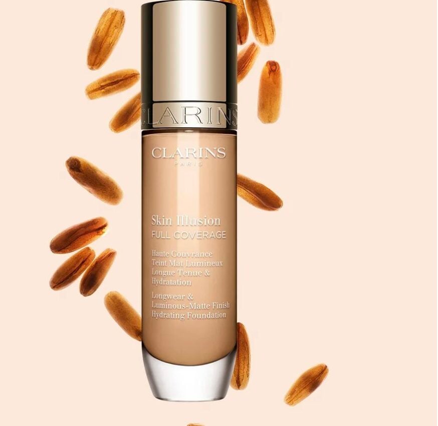 Fondotinta full coverage che mantengono le promesse: i più performanti del momento