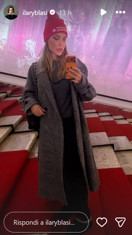 Ilary Blasi sfoggia il Look perfetto per l’inverno: ma quanto costa l’accessorio griffato!