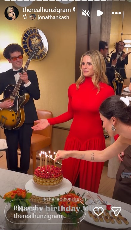 Michelle Hunziker, cosa ha indossato per il suo birthday party: Look griffato e super femminile! Michelle Hunziker, cosa ha indossato per il suo birthday party: Look griffato e super femminile!