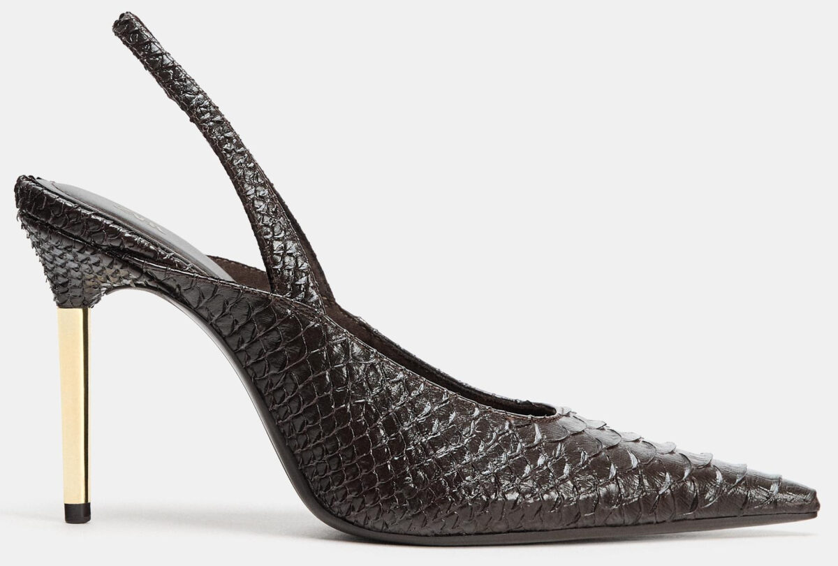 Le scarpe più amate del momento sono firmate Zara. Super di classe!