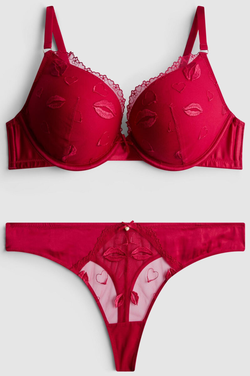 5 completini sexy chic per un San Valentino 2026 all’insegna della sensualità!