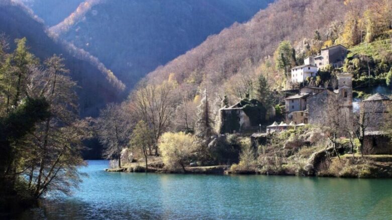 Un gioiello delle Alpi apuane che sembra essere uscito da una fiaba!