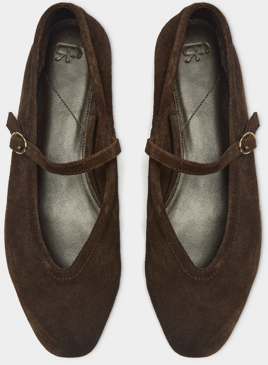 Le ballerine in suede più belle della Primavera 2026 per dei look trendy chic