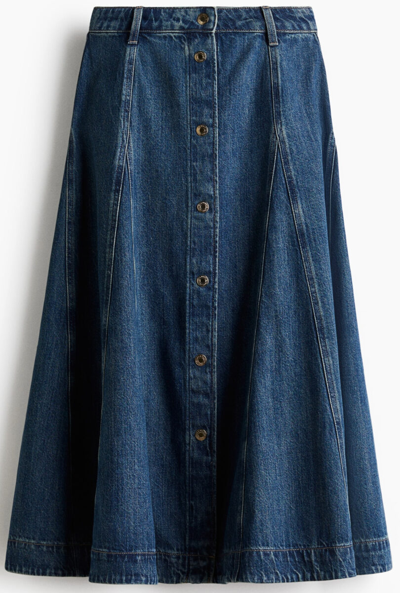 Tutte le gonne lunghe in Denim da sfoggiare questa mezza stagione Tutte le gonne lunghe in Denim da sfoggiare questa mezza stagione