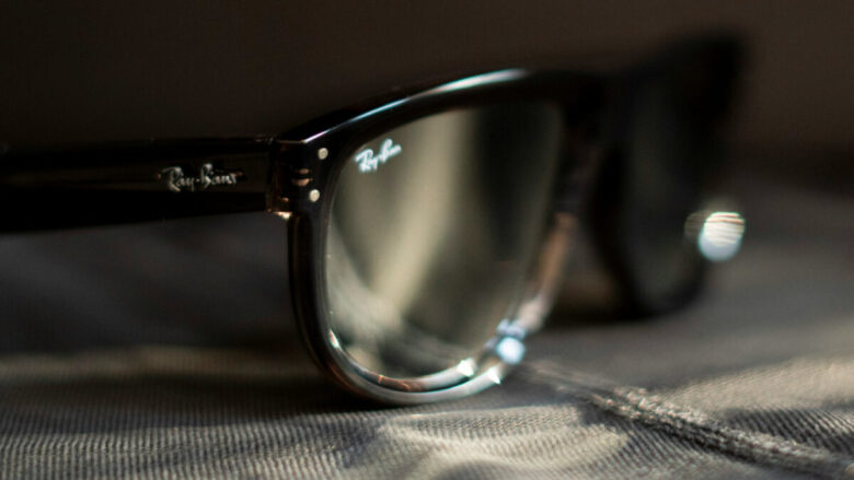 5 occhiali da sole firmati RayBan da mettere subito in wishlist