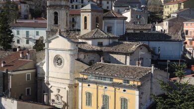 Ecco un borgo abruzzese perfetto per una gita primaverile piena di bellezza a relax