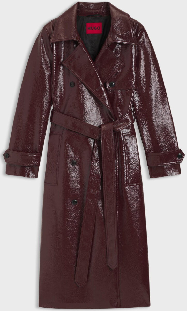 I trench di pelle sono il vero feticcio della mezza stagione