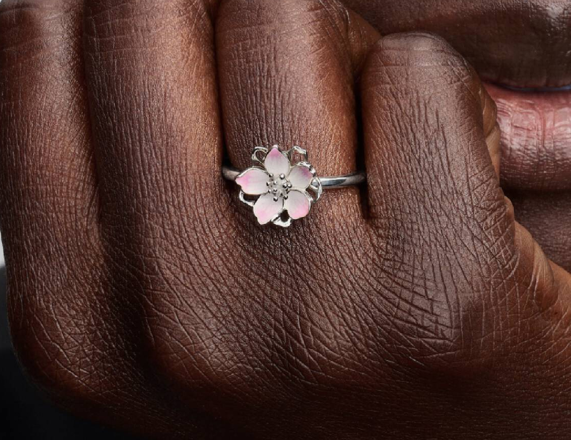 Gioielli Primavera 2026: 5 trend all’ultimo grido per dei look al top