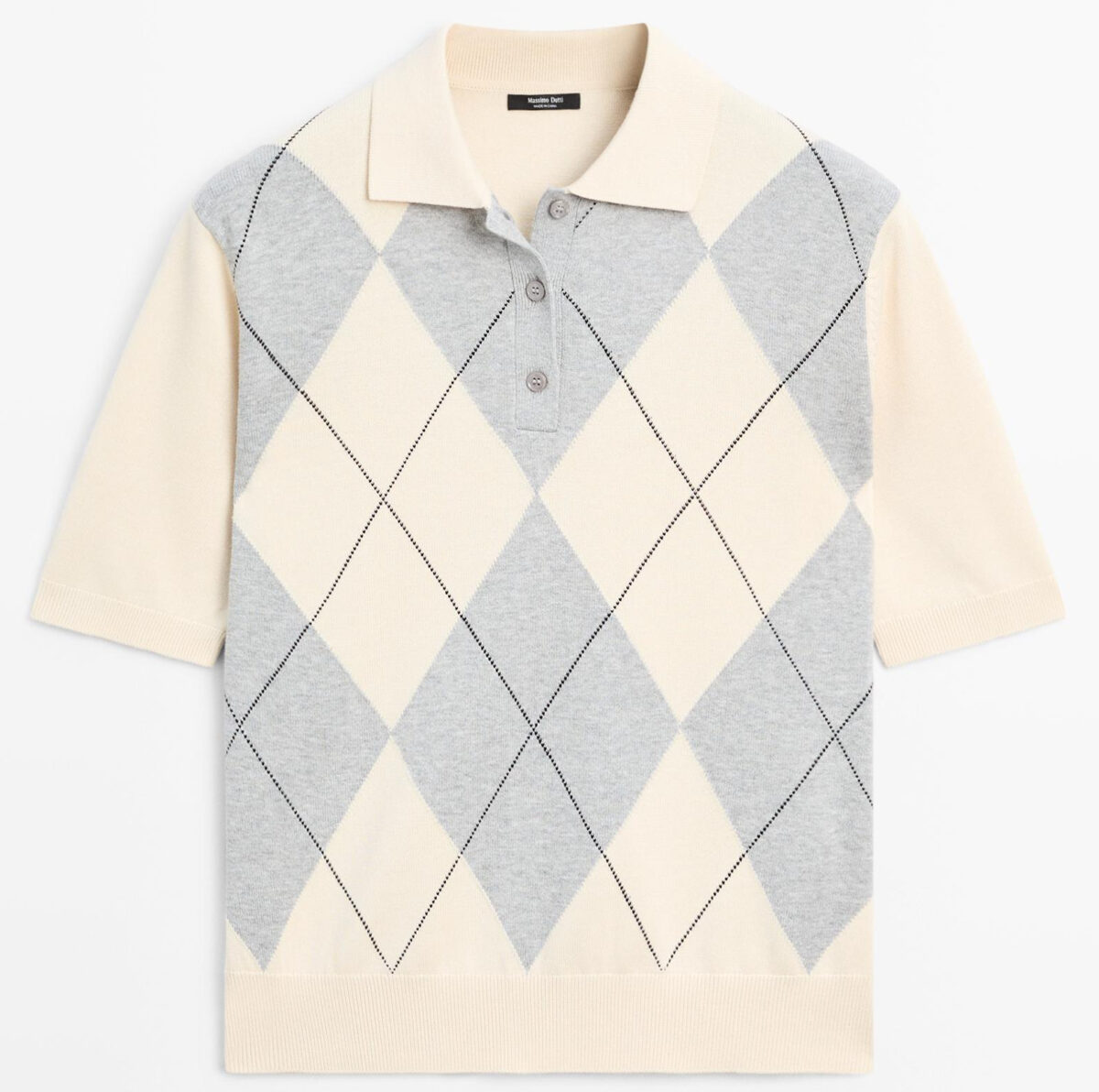 Sono le polo a mezze maniche il capo sporty chic più gettonato della Primavera 2026