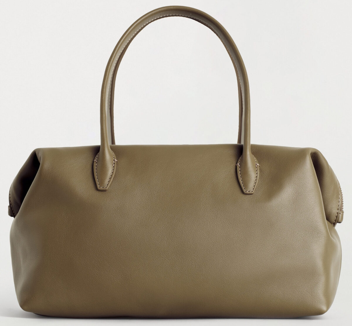 Le novità in casa COS per una Primavera all’insegna del glamour