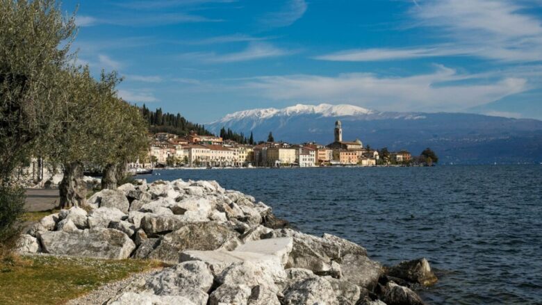 Scopri Salò, una piccola perla sul Lago di Garda da visitare ad Aprile